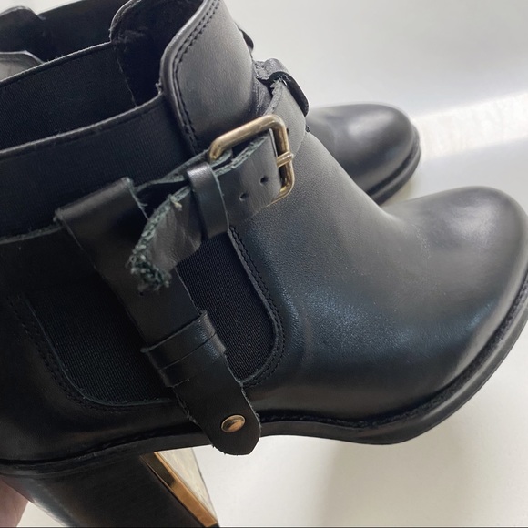 Topshop Black Booties with Gold Detailing 🌟 - Picture 4 of 5